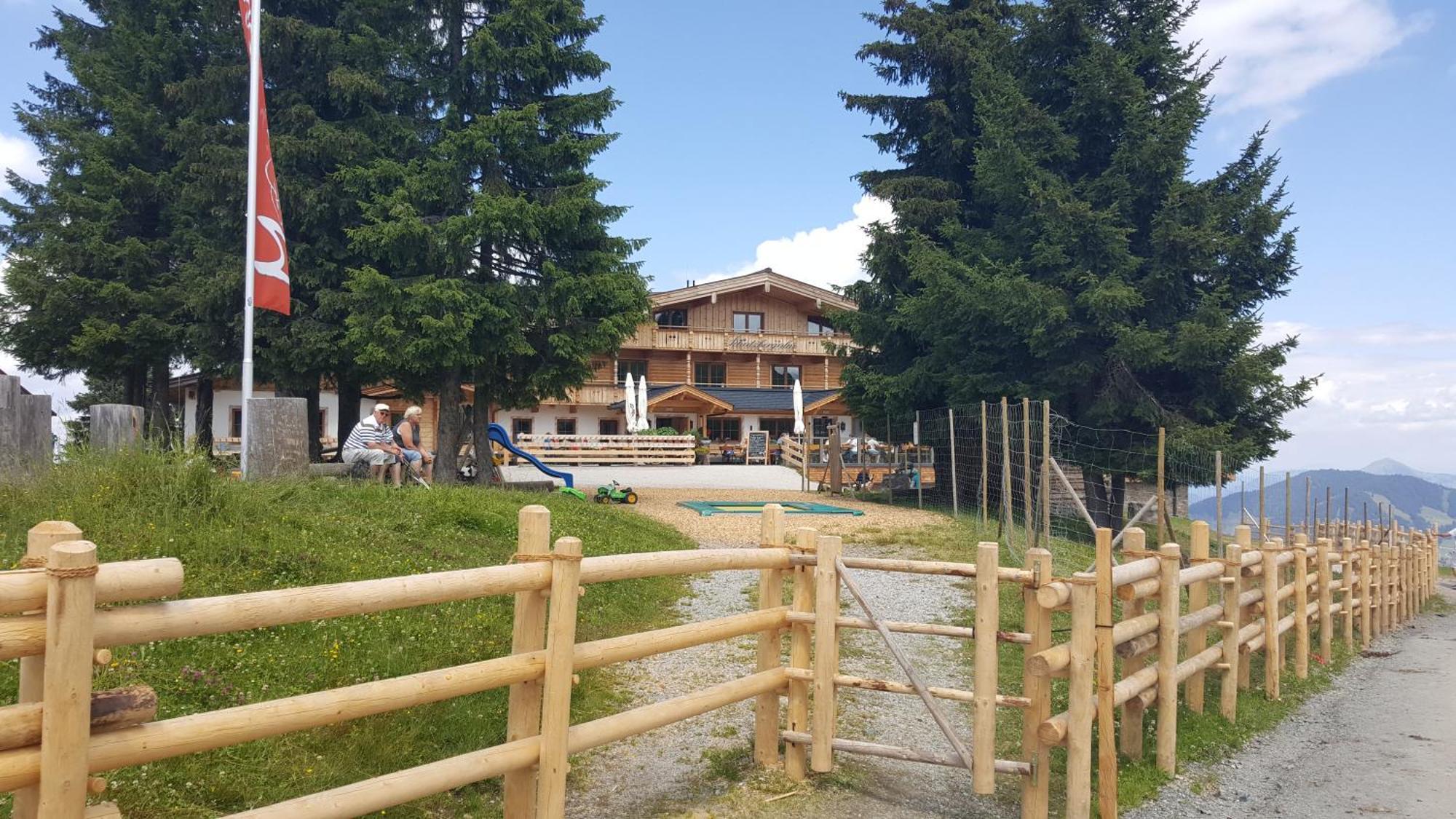 Berggasthof Schatzbergalm Thierbach Exteriör bild